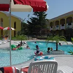 Villaggio Borgo Dell'ulivo Бибионе