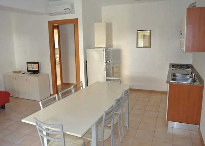 Villaggio Borgo Dell'ulivo 아파트 *