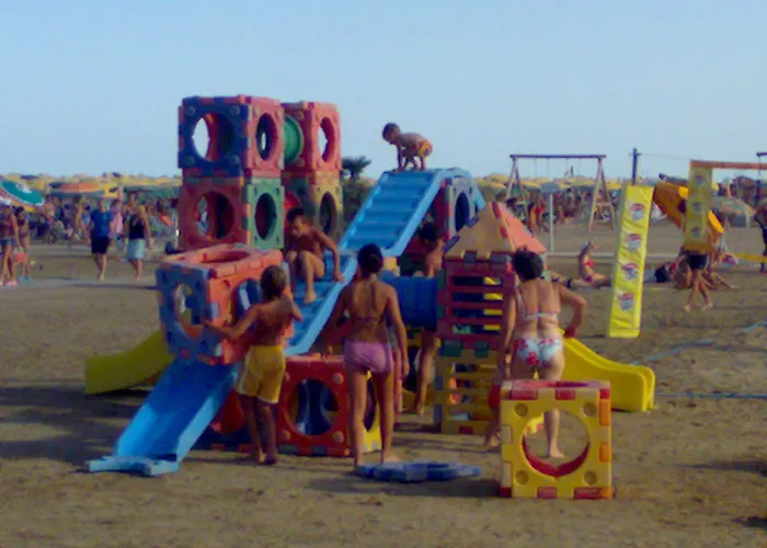 Villaggio Borgo Dell'ulivo 아파트 비비오네