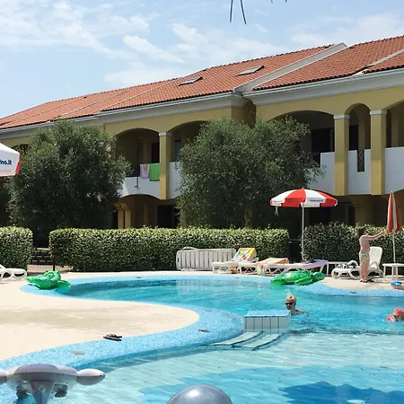 아파트 Villaggio Borgo Dell'ulivo *