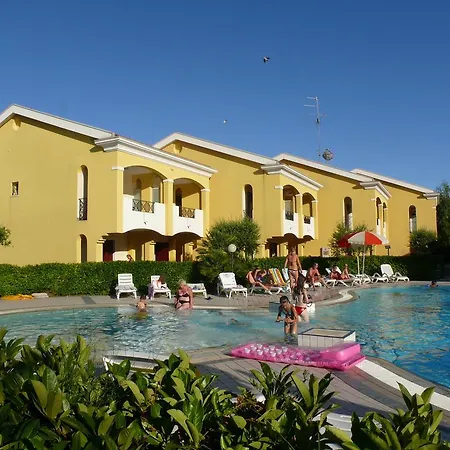 Apartman Villaggio Borgo Dell'ulivo *