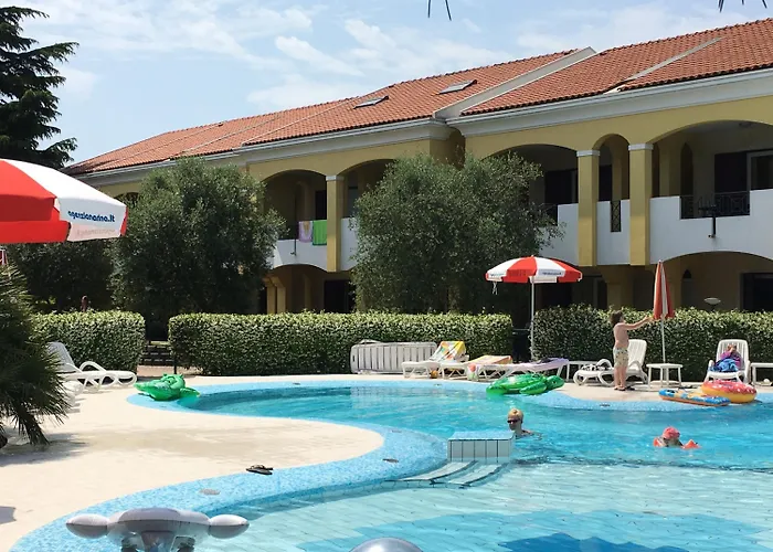 Lägenhet Villaggio Borgo Dell'ulivo *