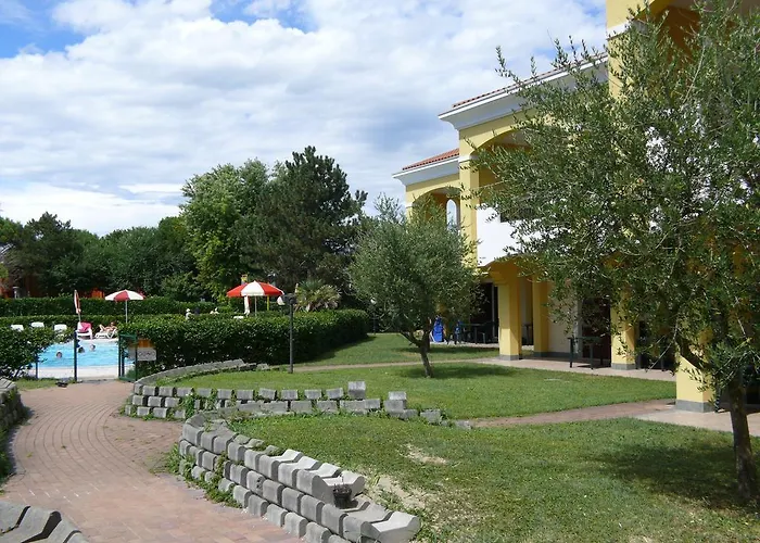 Apartment Villaggio Borgo Dell'ulivo *